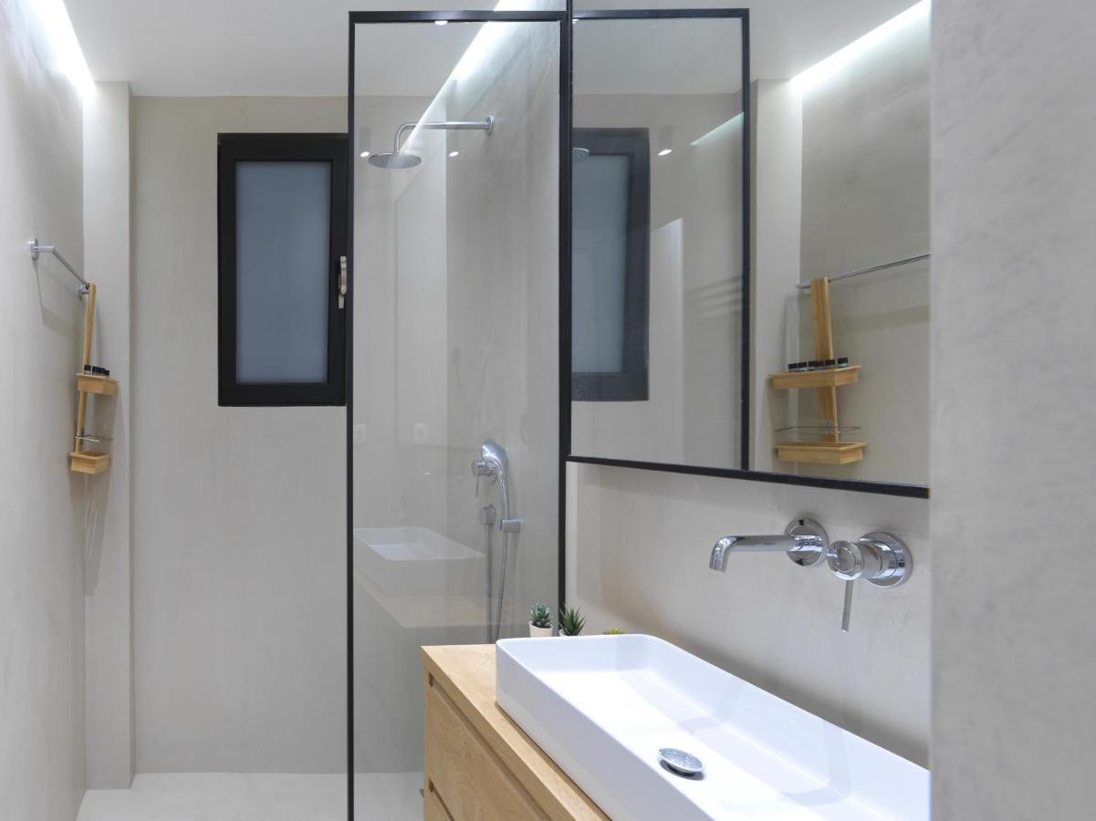 Fresh, New & Ready For You! Rnvtd Apt In Koukaki! Атина Екстериор снимка